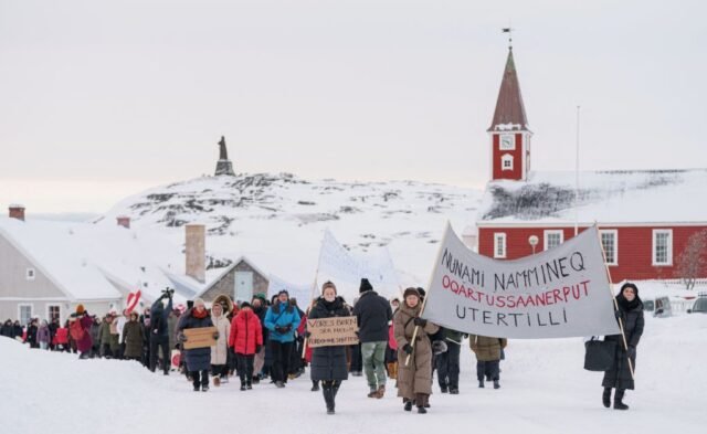 greenland-protest.jpg