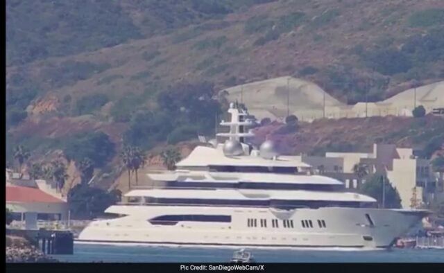 svg6hr44_suleiman-kerimov-superyacht_625x300_11_March_25.jpeg