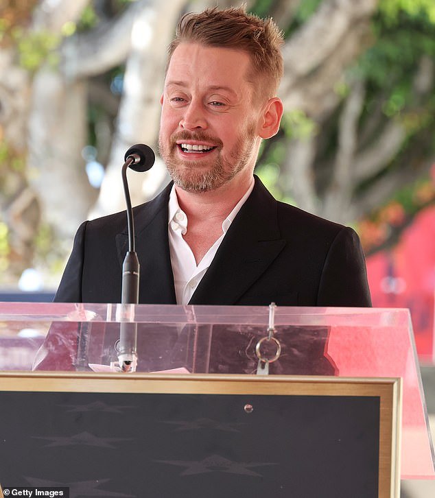 85776901-14559225-Home_Alone_star_Macaulay_Culkin_has_revealed_why_he_has_not_spok-m-4_1743520439593.jpeg