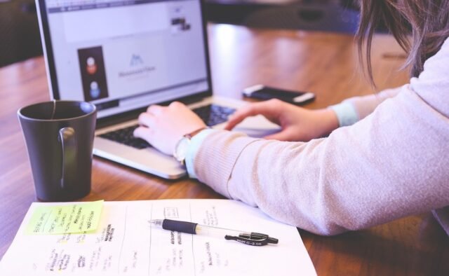 9qq70s9c_tech-office-generic_625x300_30_March_24.jpeg