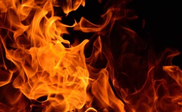 m93vmdhc_fire_625x300_23_April_25.jpg