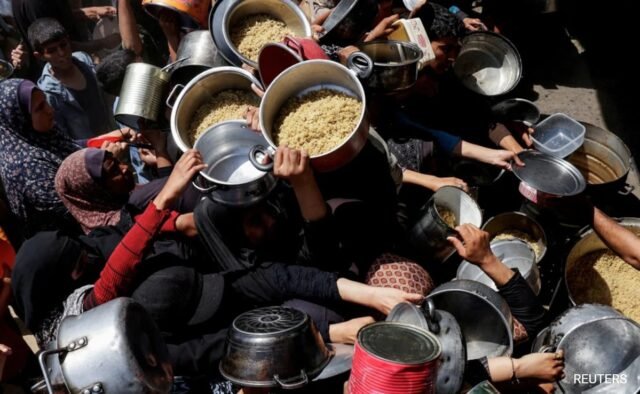 l8o005p4_gaza-food-crisis-reuters_625x300_06_May_25.jpeg