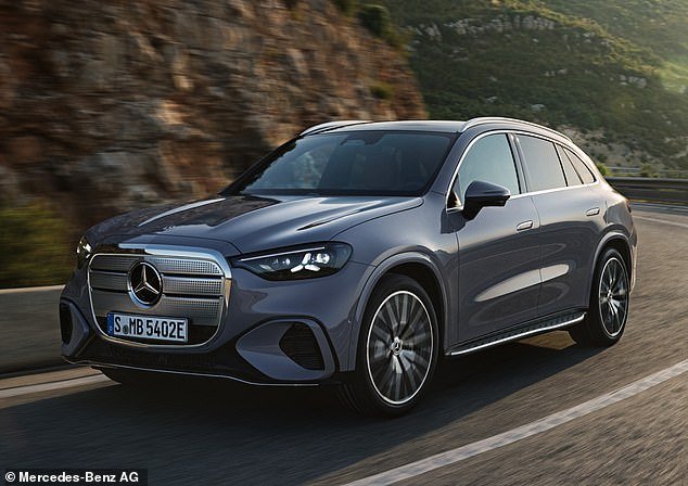 101944659-15076847-Mercedes_new_all_electric_GLC_looks_like_the_next_gen_combustion-m-154_1757344841.jpeg
