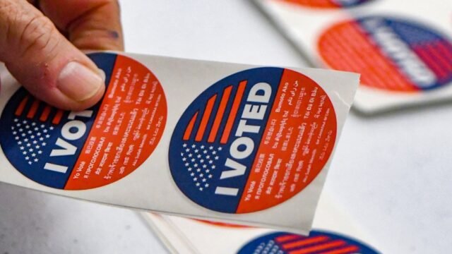 LDN-L-ELX-VOTING-1106_05-copy.jpg