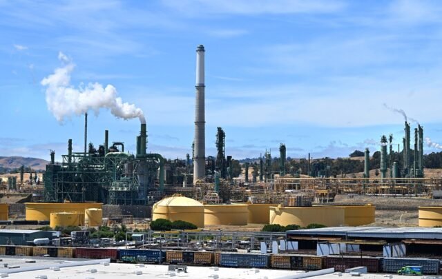 SUT-L-Valero-Refinery.jpg