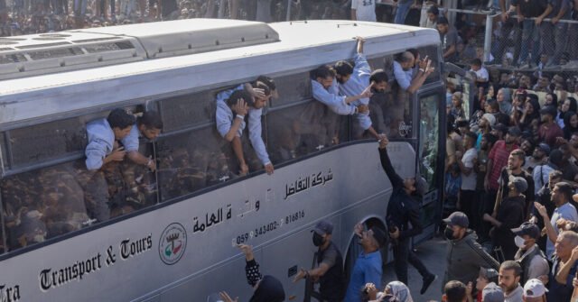 00int-Palestinian-Prisoners-Explainer-khlc-facebookJumbo.jpg