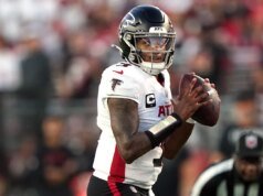 ¿Juega Michael Penix Jr. hoy? (Actualización sobre lesiones, impacto en las apuestas Dolphins-Falcons)