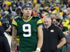 ¿Christian Watson tocará esta noche? (Actualizaciones sobre lesiones, impacto en las apuestas Packers-Steelers)