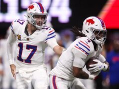 Las mejores apuestas de utilería de la NFL hoy para la semana 8 (apueste a James Cook para un gran desempeño frente a Panthers)