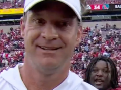 ESPN Mike Lane Kiffin capta al jugador de Oklahoma chirriando juguetonamente después de la victoria de Ole Miss