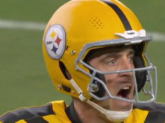 Aaron Rodgers grita después de que DK Metcalfe TD cayera ante las cámaras de NBC