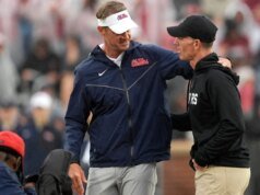 Lane Kiffin aplasta la ‘visión caliente’ del entrenador de Oklahoma sobre la victoria de Ole Miss