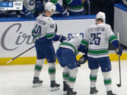 Los problemas de los Canucks continúan empeorando con Brian Boeser abandonando el juego con una lesión persistente.