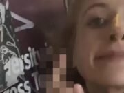 REVELADO: La mujer que escupe en un cartel de rehenes israelí es una modelo de pole dance que les dice a sus fans: ‘Sólo os besaré si queréis una Palestina independiente’