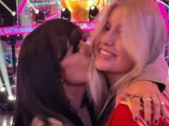 Conozca a Matilda Thiquier, hija de Claudia Winkleman: la niña rara vez vista del presentador de Strictly, de 19 años, una estudiante de química amante de TikTok que sufrió horribles quemaduras cuando era niña cuando su disfraz de Halloween se incendió