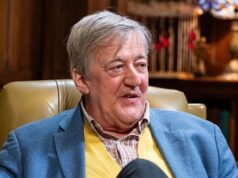 ¿Stephen Fry se volvió contra su amiga JK Rowling cuando ella no lo respaldó para el papel de Dumbledore en la nueva serie de Harry Potter de HBO? preguntó Grant Tucker