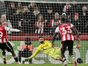 Brentford v Liverpool – Premier League: resultados en vivo, noticias del equipo y actualizaciones mientras Mohamed Salah prepara la tribuna para los visitantes con un magnífico gol mientras los Rojos buscan evitar su cuarta derrota consecutiva en la máxima categoría