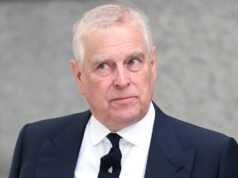 Detectives interrogan al ex oficial de seguridad real de élite que le pidió a Andrew Virginia Giuffre que desenterrara tierra