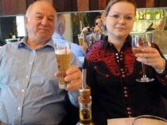 Los científicos de la base militar secreta en el centro de la investigación del asesinato de Novichok temen que los ciberdelincuentes hayan robado sus datos
