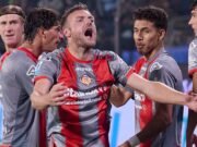 Jamie Vardy tiene una nueva vida en Italia y se topa con su primer objetivo, y dice que todo va “genial” después de que Rebecca y los niños se van… ¡y comienzan sus lecciones de italiano justo en frente de él!