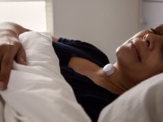 A continuación le mostramos cómo saber con precisión si sus ronquidos se deben a una apnea del sueño potencialmente mortal y las señales ocultas a las que todo cónyuge debe estar atento.