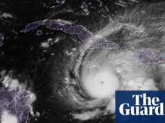 El huracán Melissa se ha fortalecido a categoría 4 con órdenes de evacuación del huracán de la capital de Jamaica