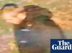 Llamamiento urgente para identificar al sospechoso de violación por motivos raciales en Walsall West Midlands