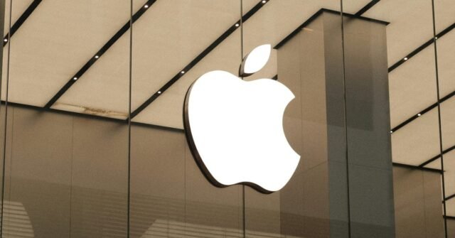 1761857056_apple-logo-store.jpg