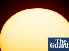 El BoM dice que octubre será el más cálido registrado en Queensland y el NT, ya que se batieron récords de calor.