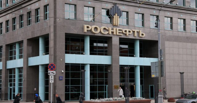 23int-russia-sanctions-01-lbvh-facebookJumbo.jpg