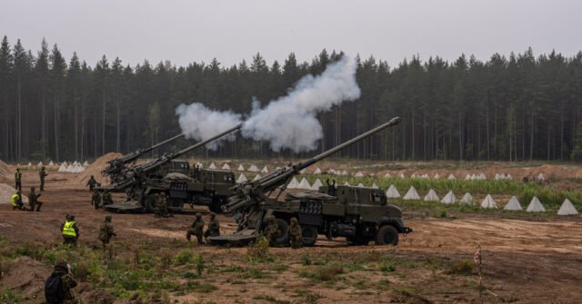 24int-estonia-defense-01-mwgv-facebookJumbo-v2.jpg