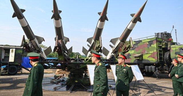 25int-vietnam-russia-takeaways-01-bjtk-facebookJumbo.jpg