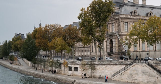 26int-france-louvre-pppp-facebookJumbo.jpg