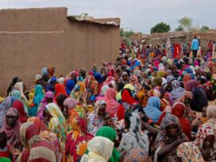 Las fuerzas paramilitares de Sudán han reclamado el control de la principal guarnición del ejército en Darfur.