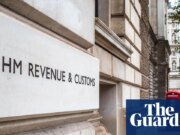 HMRC recortó la prestación por hijos a cargo para 35.000 familias basándose en datos de viaje incompletos