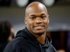 La ex estrella de la NFL Adrian Peterson arrestada en los suburbios de Houston por DWI y cargos de armas – The Mercury News