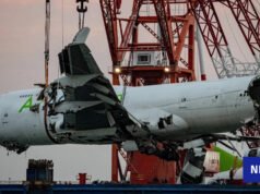 La pista del aeropuerto de Hong Kong reabre tras un fatal accidente aéreo