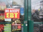 El juez reprendió a Trump y dijo que los pagos de SNAP deben provenir del fondo de contingencia.