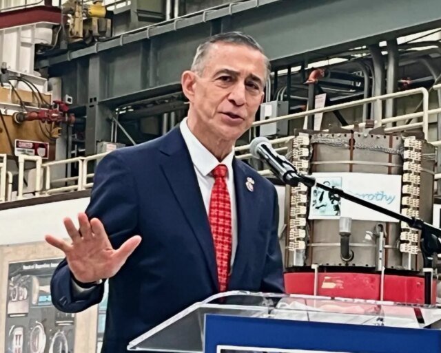 SUT-L-DARRELL-ISSA-1024-01.jpg