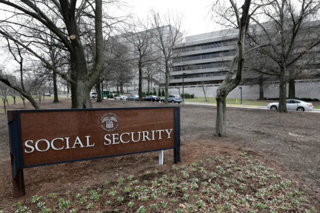 Social_Security_COLA_64533_169cb1-2.jpg