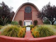 La Diócesis Católica del Área de la Bahía vende dos iglesias mientras el obispo dice que se está quedando sin dinero – The Mercury News