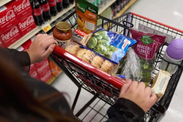 US_Government_Shutdown_Food_Aid_What_to_Know_25167_9936bd-1.jpg