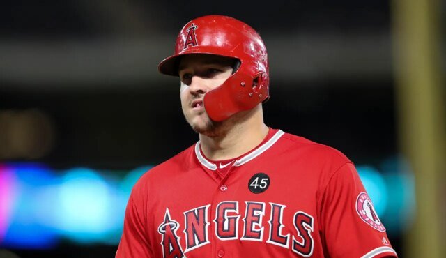 mike-trout-skaggs-102225.jpg