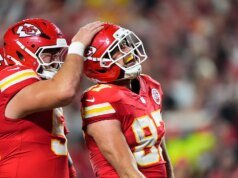 Travis Kelce empató la marca de los Chiefs en la victoria sobre los Commanders