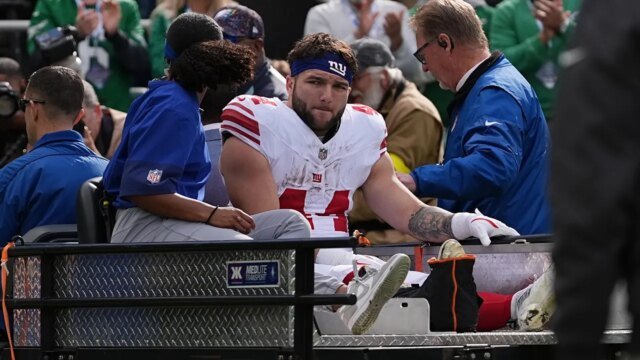 nfl-giants-cam-skattebo-102625-2.jpg