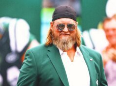 El ex liniero de los Jets, Nick Mangold, murió después de complicaciones de una enfermedad renal.