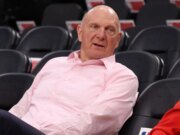 Steve Ballmer enfrenta una nueva demanda relacionada con el escándalo Kawhi Leonard-Aspiration