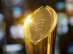 Cómo se compara la clasificación de la CFP con la encuesta AP Top 25