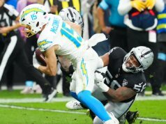 Predicción del puntaje final Raiders vs Chargers para la semana 13 de la NFL (los Chargers superarán a los Raiders)