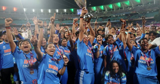 03int-india-womens-cricket-pvzb-facebookJumbo.jpg